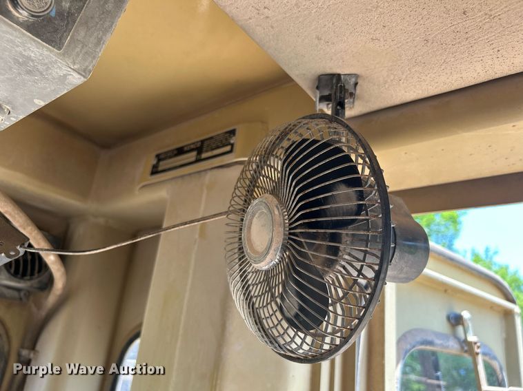 image for item DI7854 2001 Tesmec TRS1085  trencher