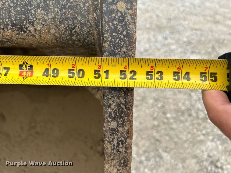 image for item DI7857 2001 John Deere 370  excavator