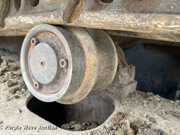 image for item DI7857 2001 John Deere 370  excavator