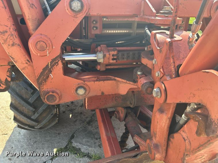 image for item DI7861 1996 Ditch Witch 4500DD  trencher