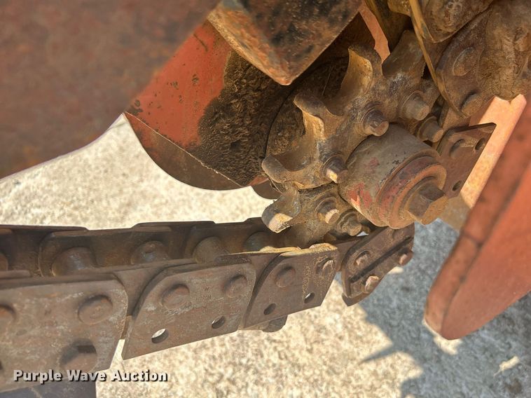 image for item DI7861 1996 Ditch Witch 4500DD  trencher