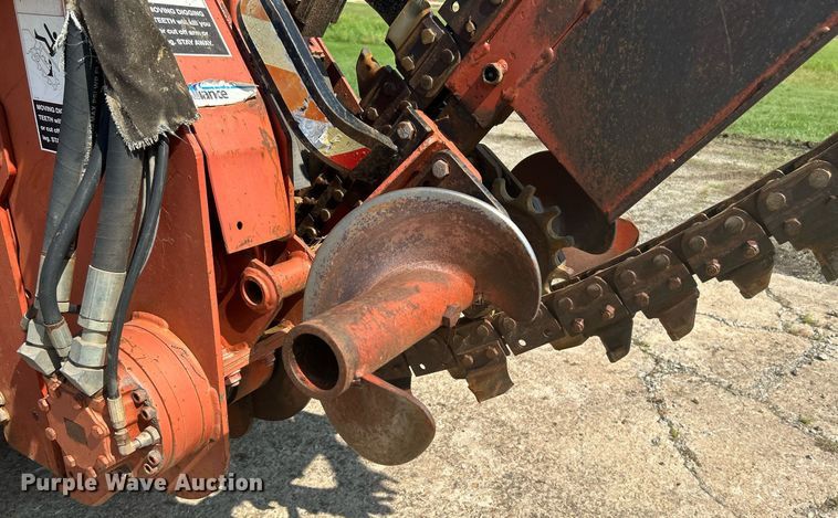 image for item DI7861 1996 Ditch Witch 4500DD  trencher
