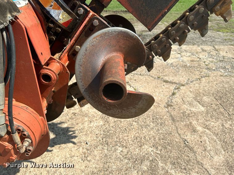 image for item DI7861 1996 Ditch Witch 4500DD  trencher
