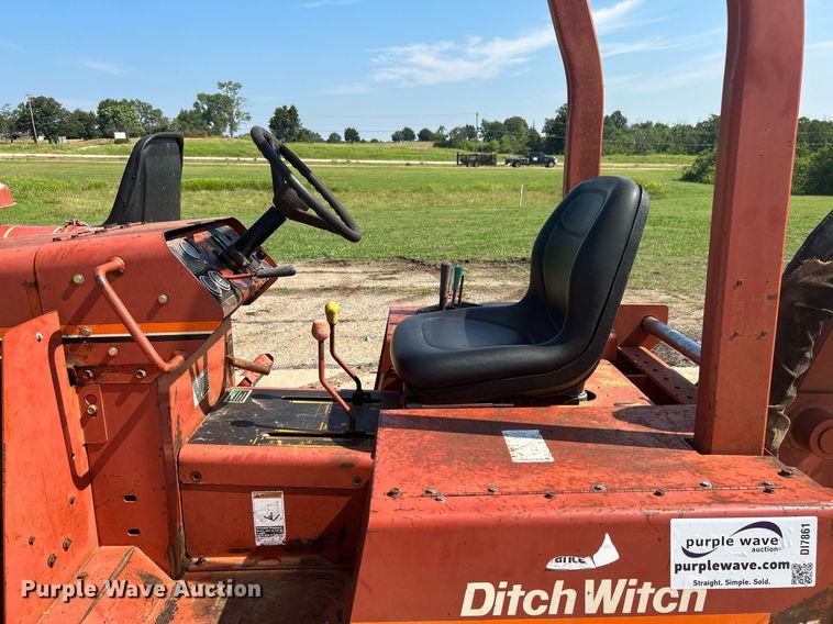 image for item DI7861 1996 Ditch Witch 4500DD  trencher