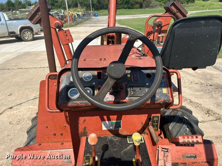 image for item DI7861 1996 Ditch Witch 4500DD  trencher