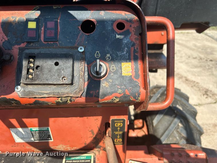 image for item DI7861 1996 Ditch Witch 4500DD  trencher