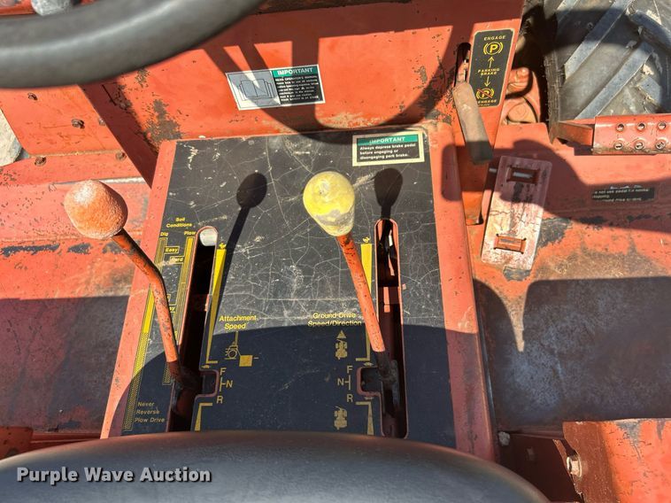 image for item DI7861 1996 Ditch Witch 4500DD  trencher