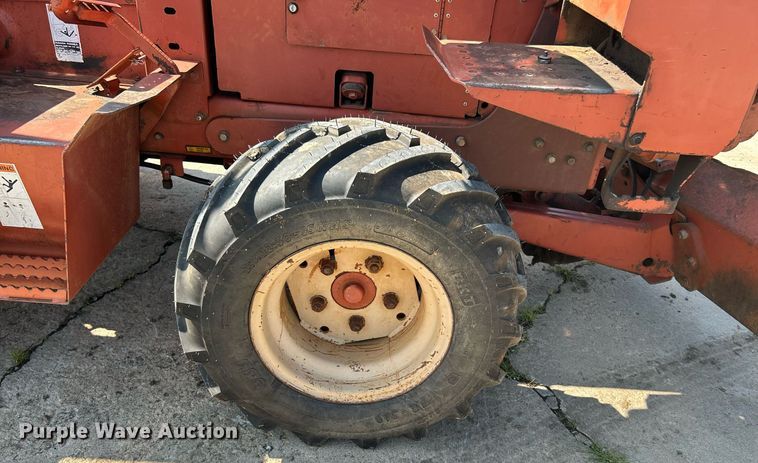 image for item DI7861 1996 Ditch Witch 4500DD  trencher