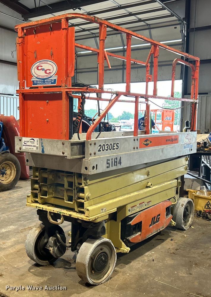 image for item DI7881 2005 JLG 2030ES  scissor lift