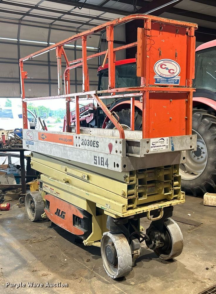 image for item DI7881 2005 JLG 2030ES  scissor lift