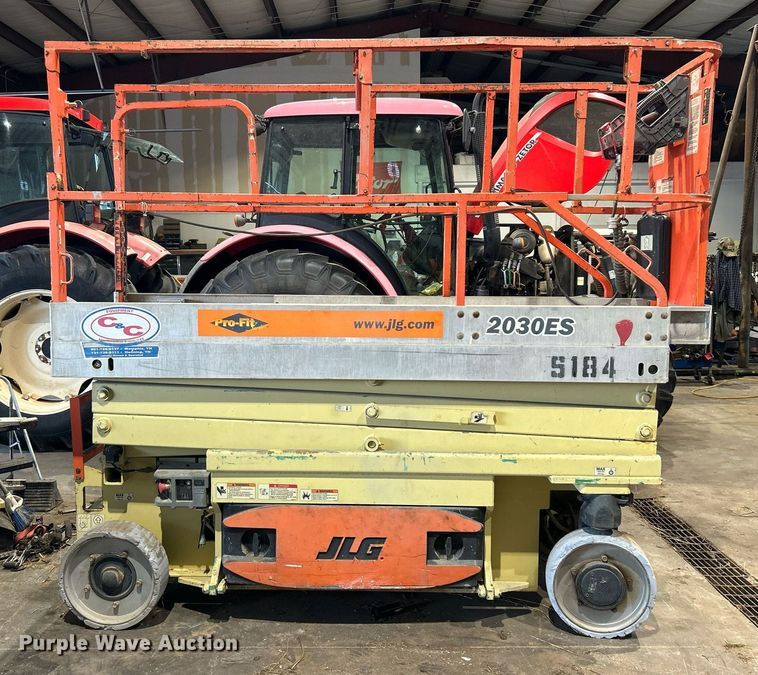 image for item DI7881 2005 JLG 2030ES  scissor lift