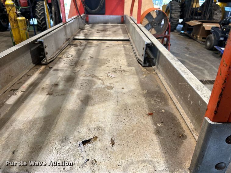 image for item DI7881 2005 JLG 2030ES  scissor lift