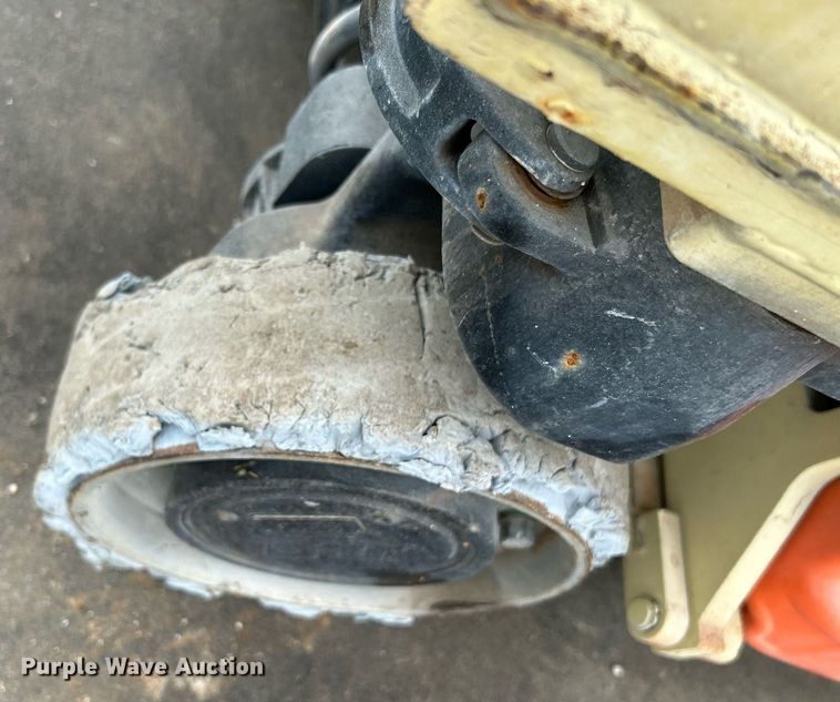 image for item DI7882 2006 JLG 1930ES  scissor lift