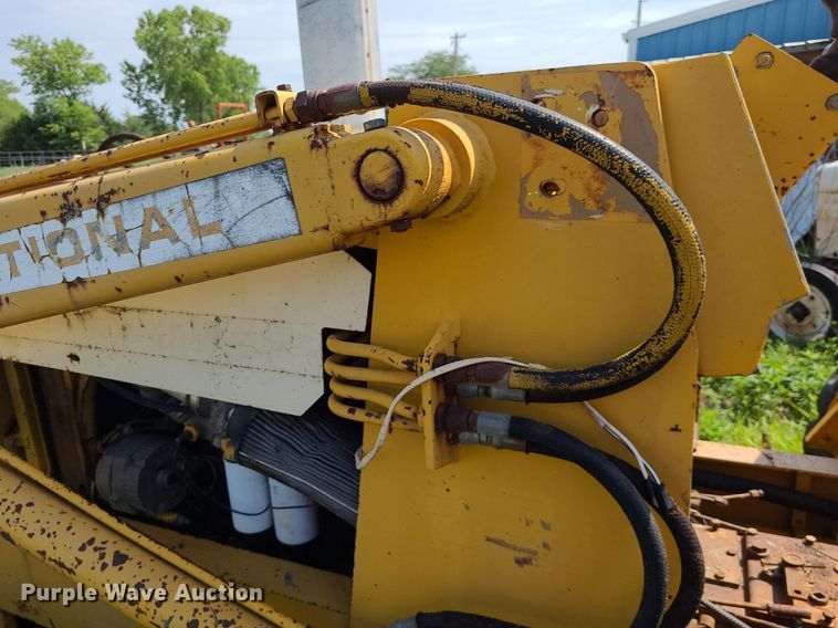 image for item DK1948 International 260  backhoe