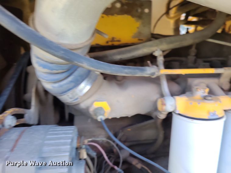 image for item DK1948 International 260  backhoe