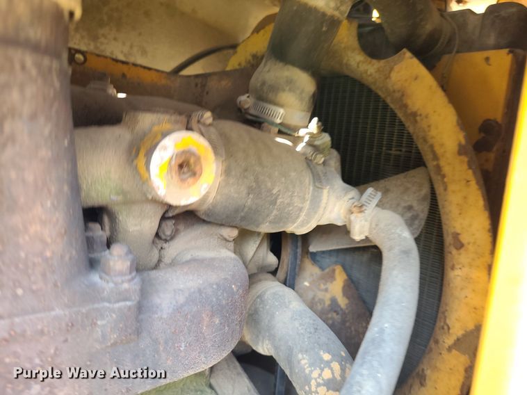 image for item DK1948 International 260  backhoe