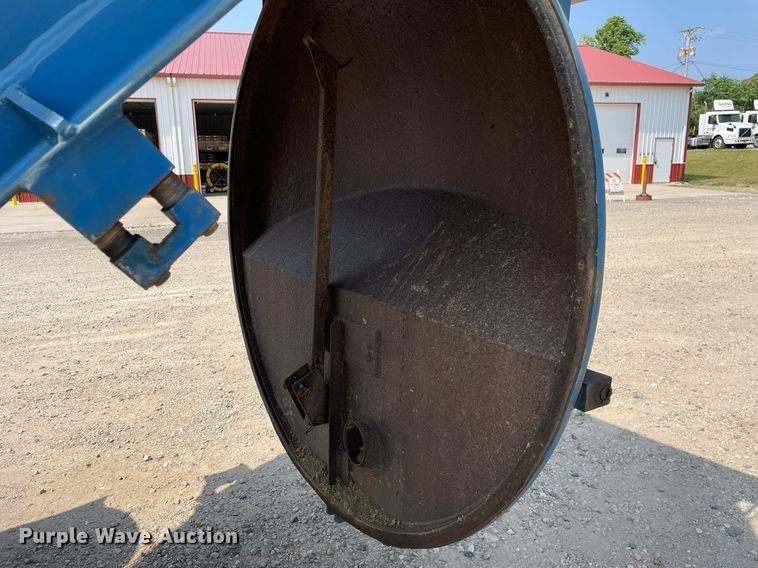 image for item DL3798 1995 Ford LNT8000  vacuum truck