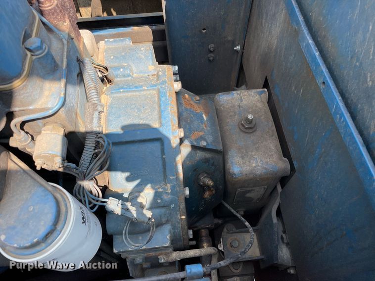 image for item DL3798 1995 Ford LNT8000  vacuum truck