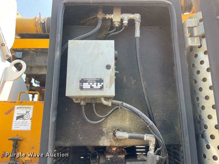 image for item DL3799 1994 Ford LN8000  vacuum truck