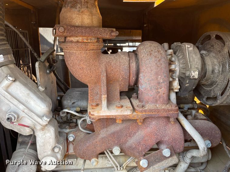 image for item DL3799 1994 Ford LN8000  vacuum truck