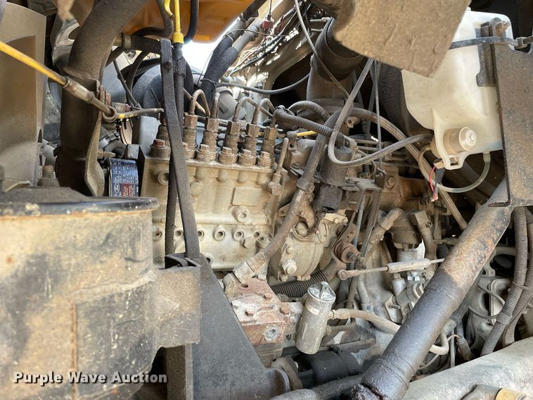 image for item DL3799 1994 Ford LN8000  vacuum truck