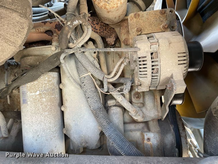 image for item DL3799 1994 Ford LN8000  vacuum truck