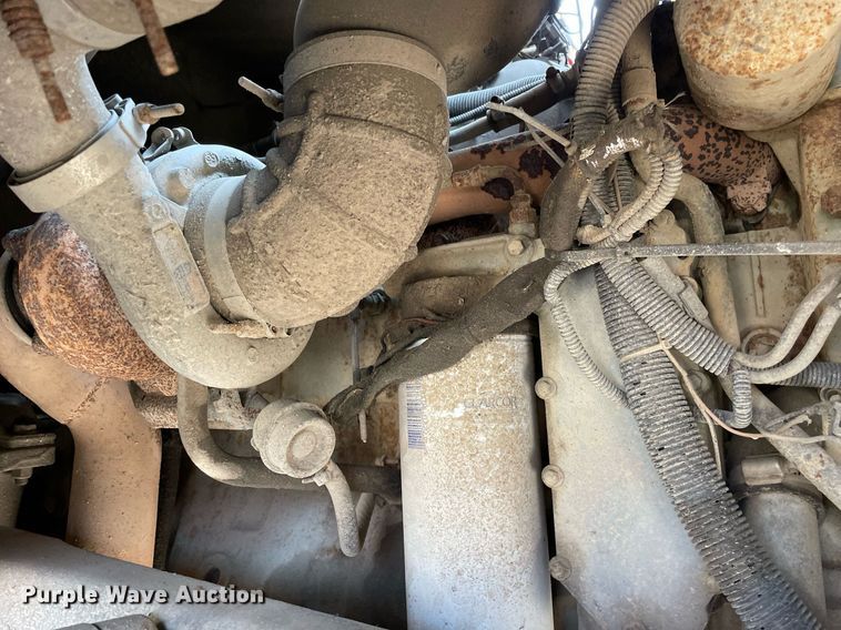 image for item DL3799 1994 Ford LN8000  vacuum truck