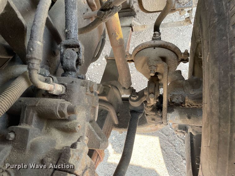 image for item DL3799 1994 Ford LN8000  vacuum truck