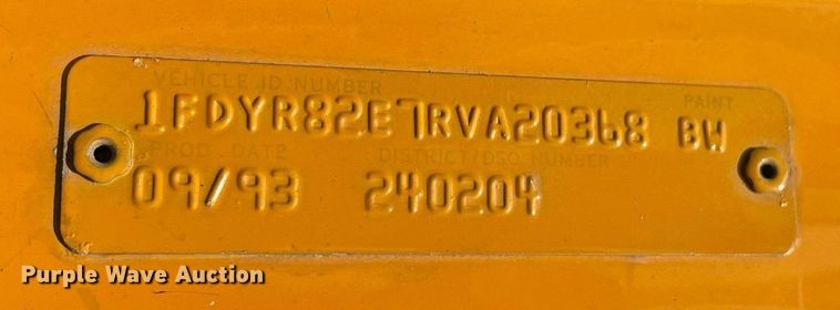 image for item DL3799 1994 Ford LN8000  vacuum truck