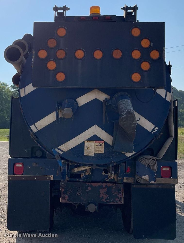 image for item DL3800 2003 Sterling L7500  vacuum truck