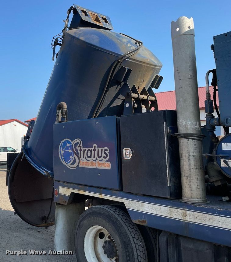 image for item DL3800 2003 Sterling L7500  vacuum truck