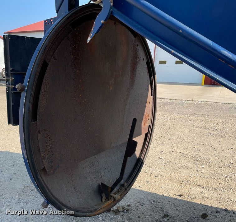 image for item DL3800 2003 Sterling L7500  vacuum truck