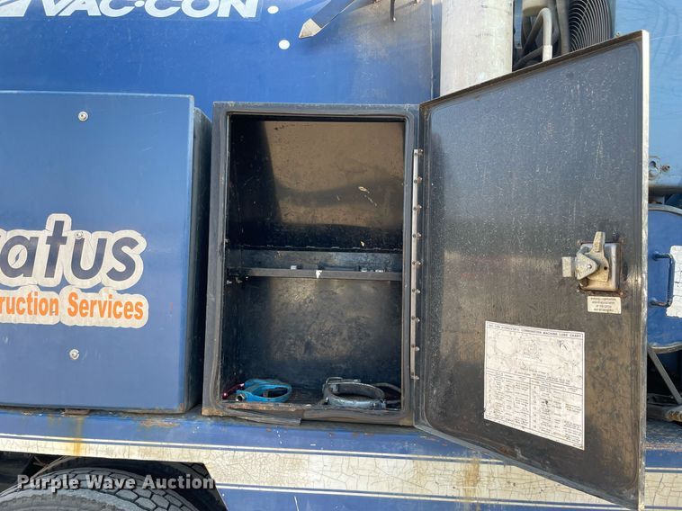 image for item DL3800 2003 Sterling L7500  vacuum truck