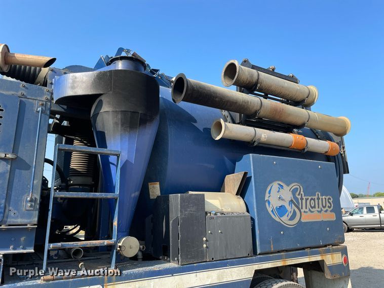 image for item DL3800 2003 Sterling L7500  vacuum truck