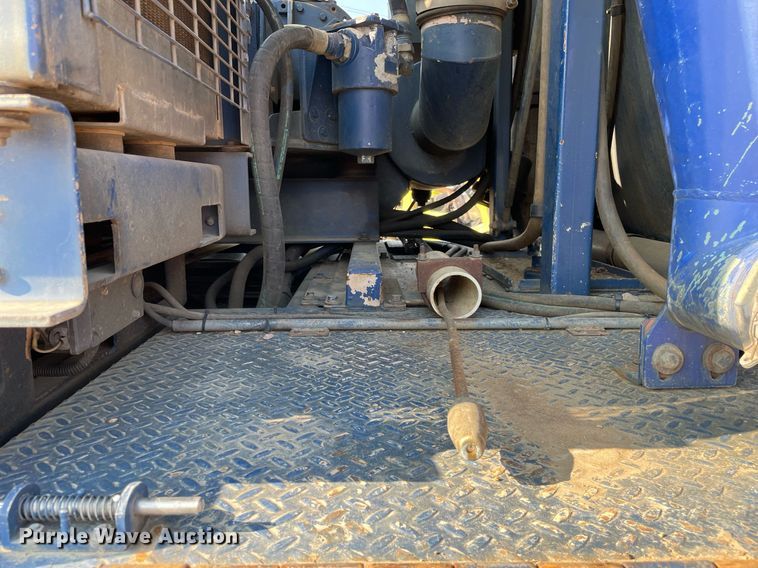 image for item DL3800 2003 Sterling L7500  vacuum truck