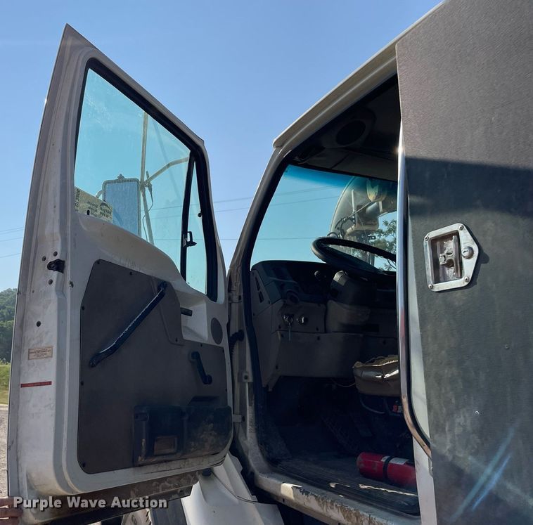 image for item DL3800 2003 Sterling L7500  vacuum truck