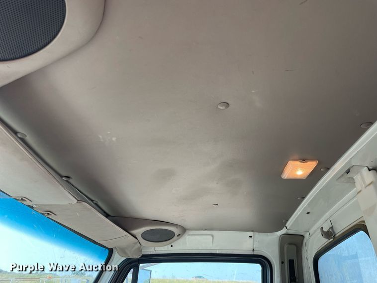 image for item DL3800 2003 Sterling L7500  vacuum truck