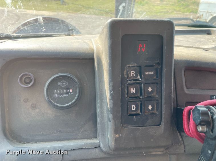 image for item DL3800 2003 Sterling L7500  vacuum truck