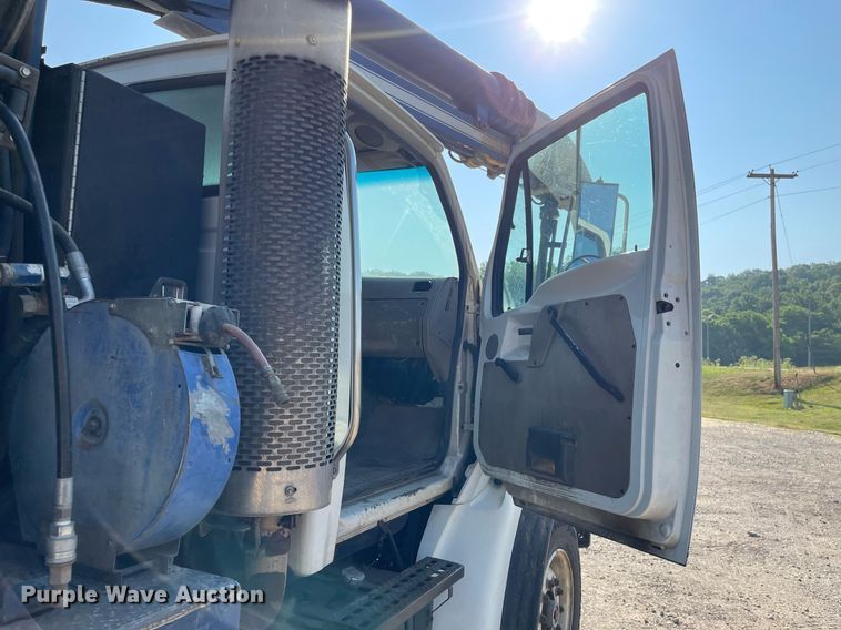 image for item DL3800 2003 Sterling L7500  vacuum truck