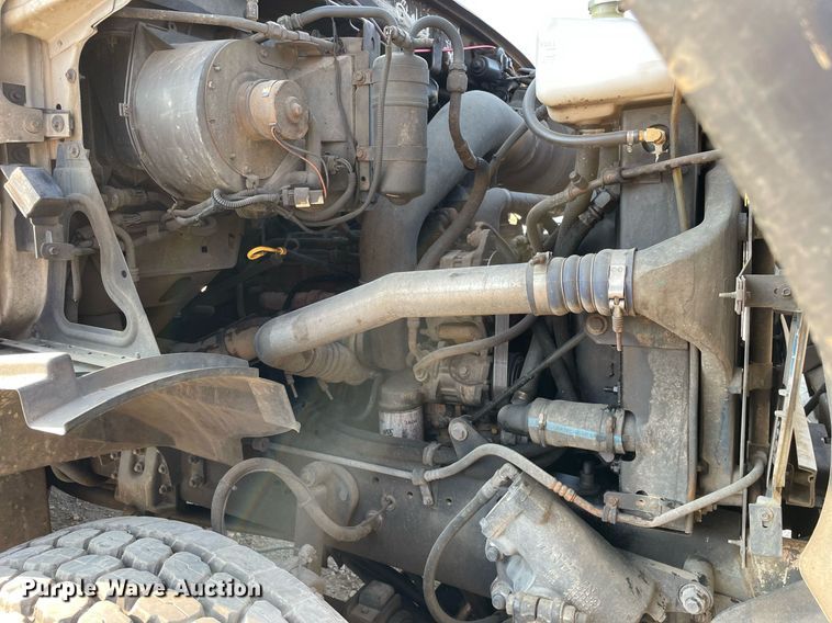 image for item DL3800 2003 Sterling L7500  vacuum truck