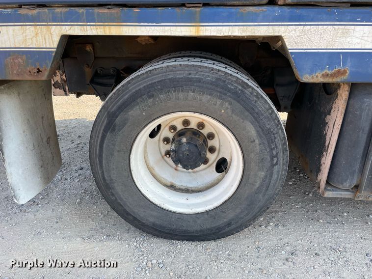 image for item DL3800 2003 Sterling L7500  vacuum truck