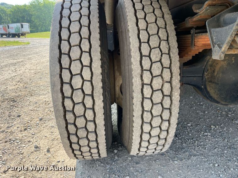 image for item DL3800 2003 Sterling L7500  vacuum truck