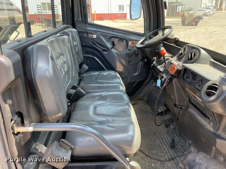 image for item DL3820 2014 Kubota RTV-X1100C  utility vehicle