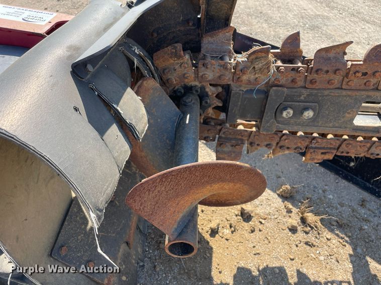 image for item DL3823 2011 Toro TRX20  trencher