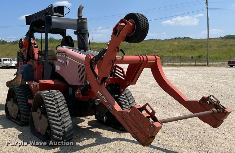 image for item DL3828 2011 Ditch Witch RT115 Quad  vibratory cable plow