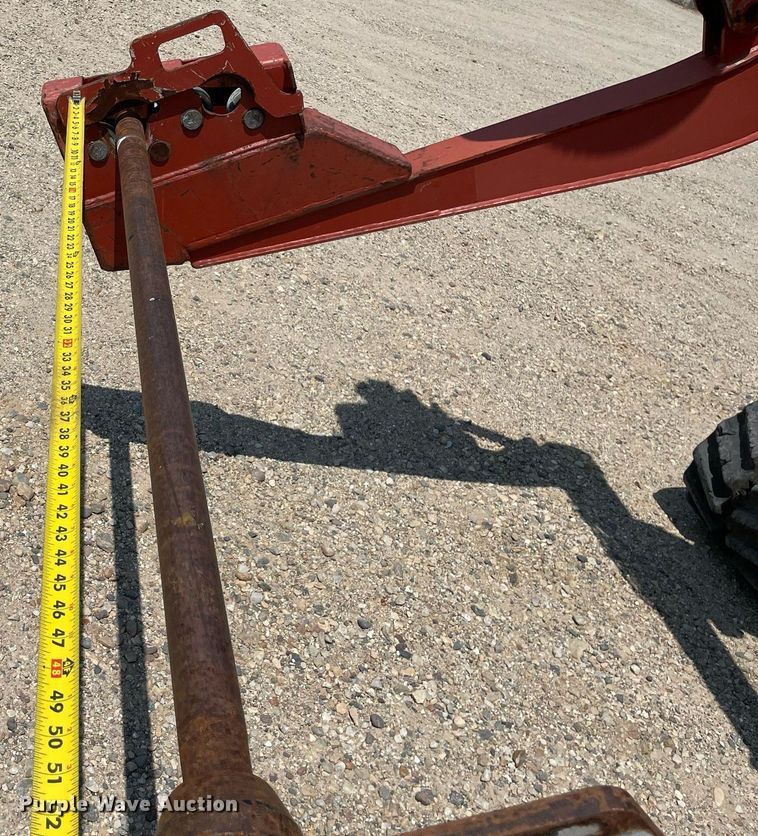 image for item DL3828 2011 Ditch Witch RT115 Quad  vibratory cable plow