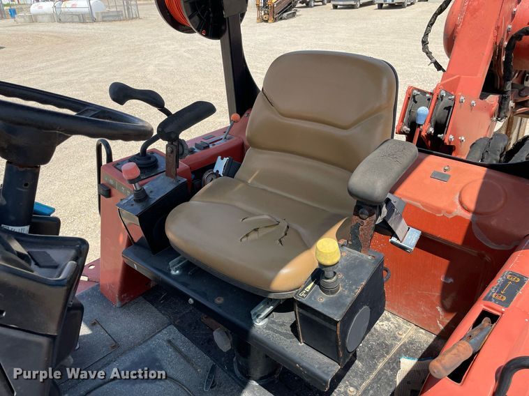 image for item DL3828 2011 Ditch Witch RT115 Quad  vibratory cable plow