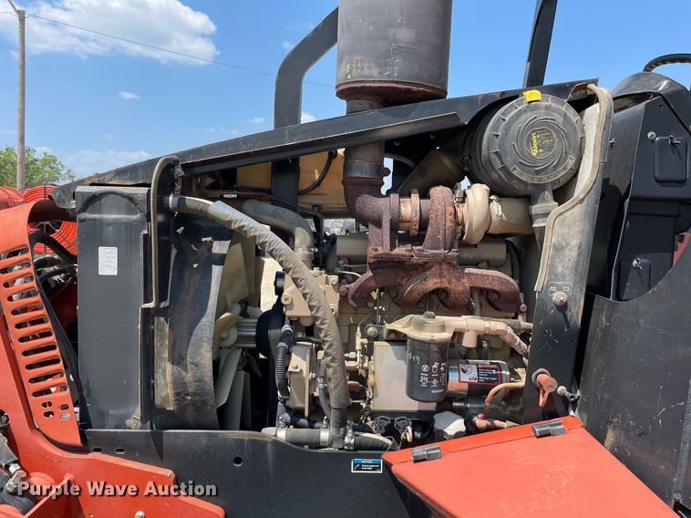 image for item DL3828 2011 Ditch Witch RT115 Quad  vibratory cable plow