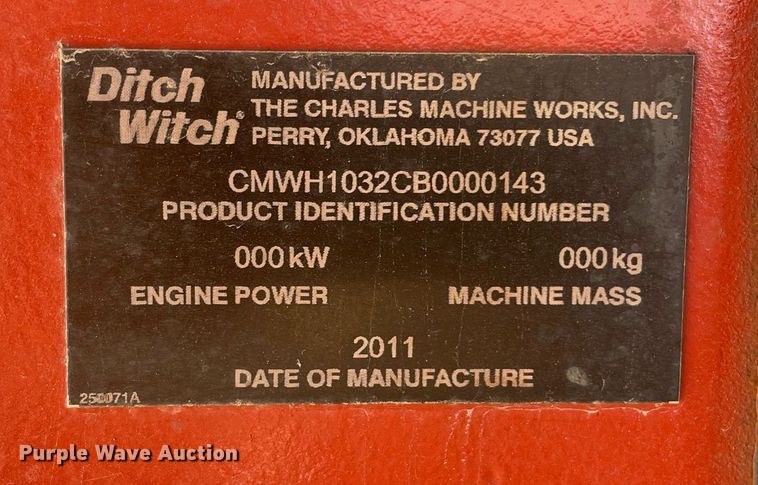 image for item DL3828 2011 Ditch Witch RT115 Quad  vibratory cable plow
