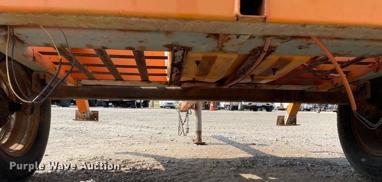 image for item DL3829 Solartech  arrowboard